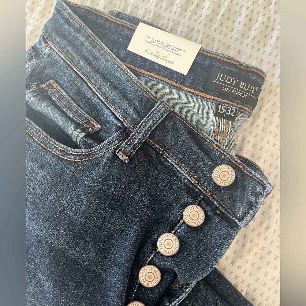 Judy Blue size 15 no distressing